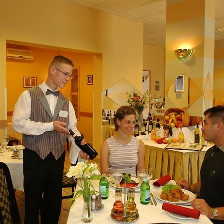 בודפשט Hotel Griff מראה חיצוני תמונה